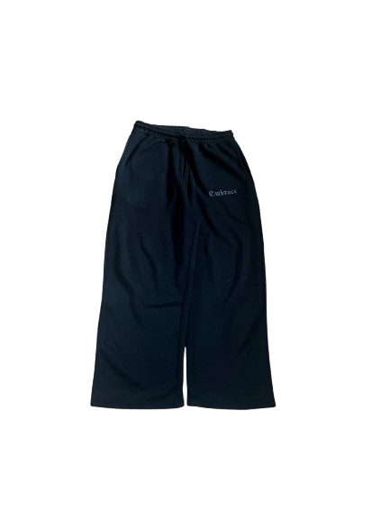 embrace black set