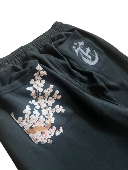 embrace black set